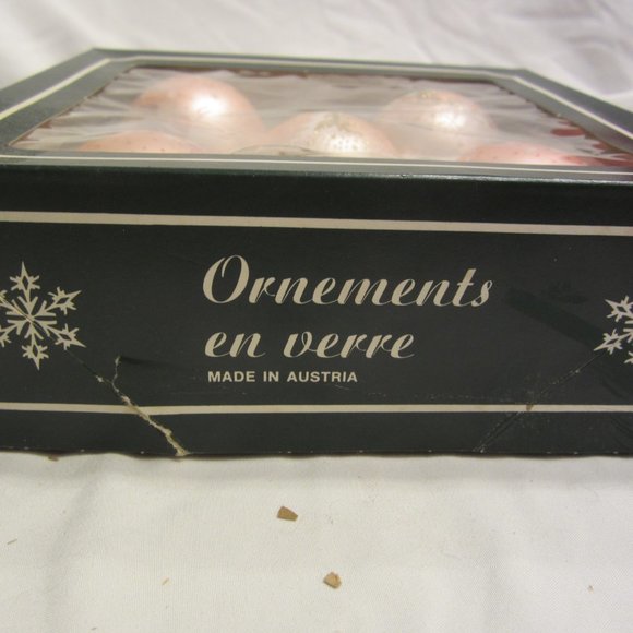 UNIQUE VTG SET OF 5 GLASS PINK ROUND ORNAMENTS, MADE IN AUSTRIA, HAND PAINTED - Picture 2 of 8